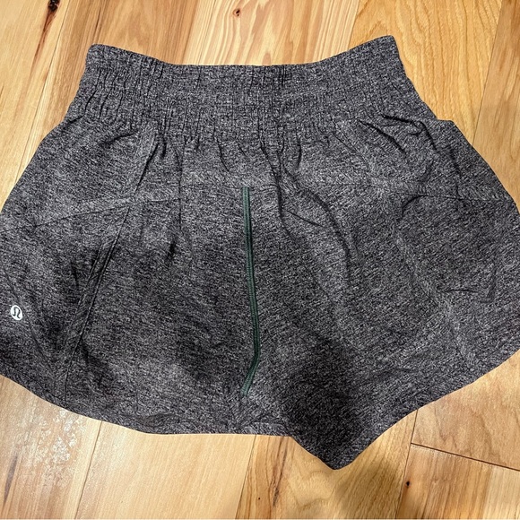 Lululemon Track That High-Rise Lined Short 3” inseam size 4 - Picture 2 of 10